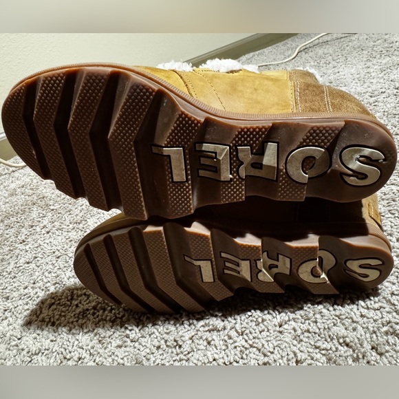 Sorel Joan Wedge II Shearling-Lined Boots Leather Platforms 8.5 - Picture 6 of 9